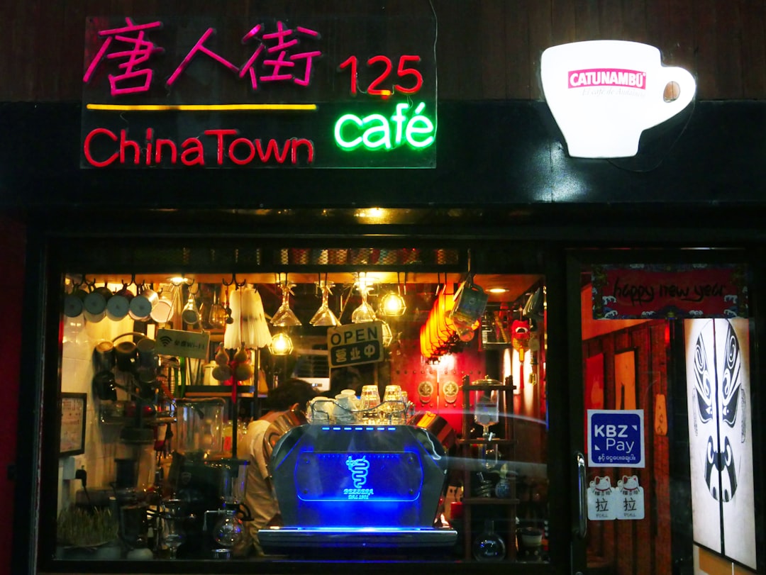 Stay Connected While Exploring the World: Discover Global Travel Guide